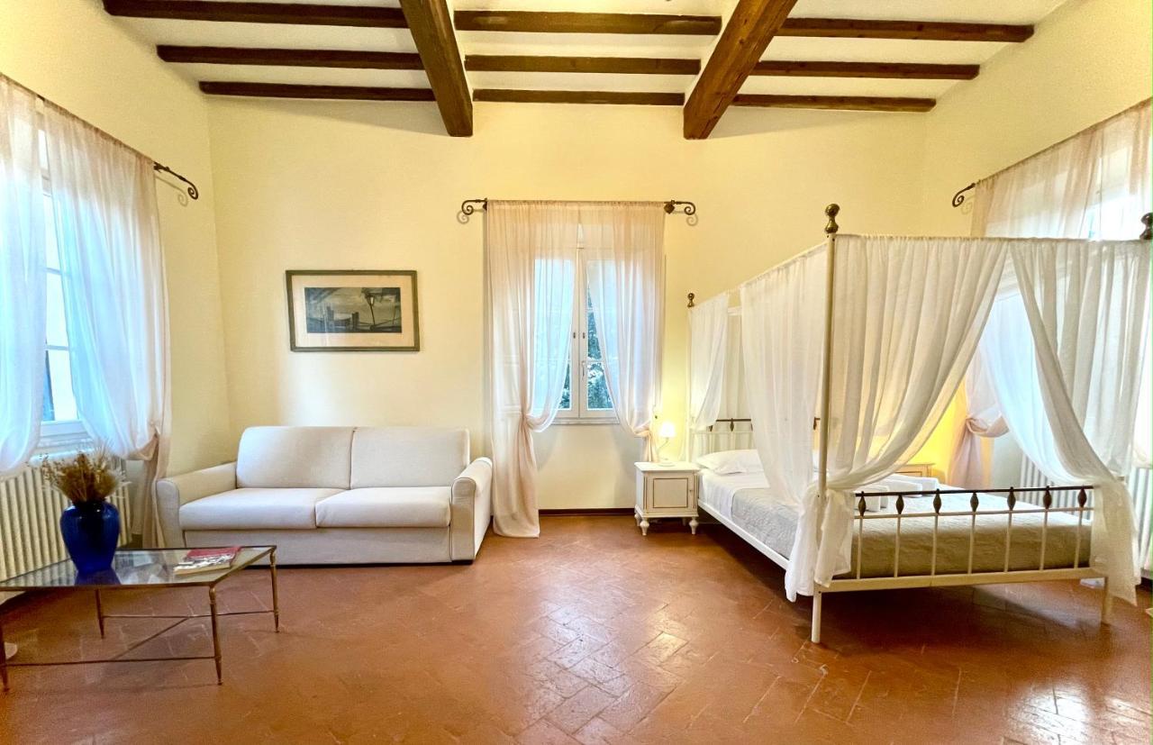 Villa Conti Fauglia ภายนอก รูปภาพ