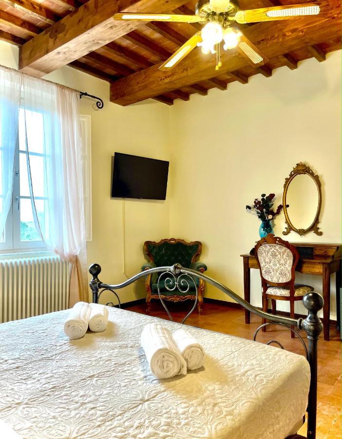 Villa Conti Fauglia ภายนอก รูปภาพ